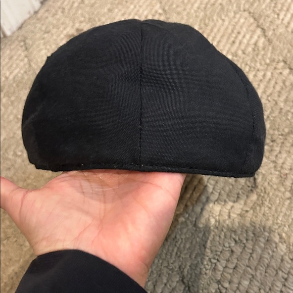 Goorin Bros Navy Newsboy Cap with Gold Button - Picture 5 of 9